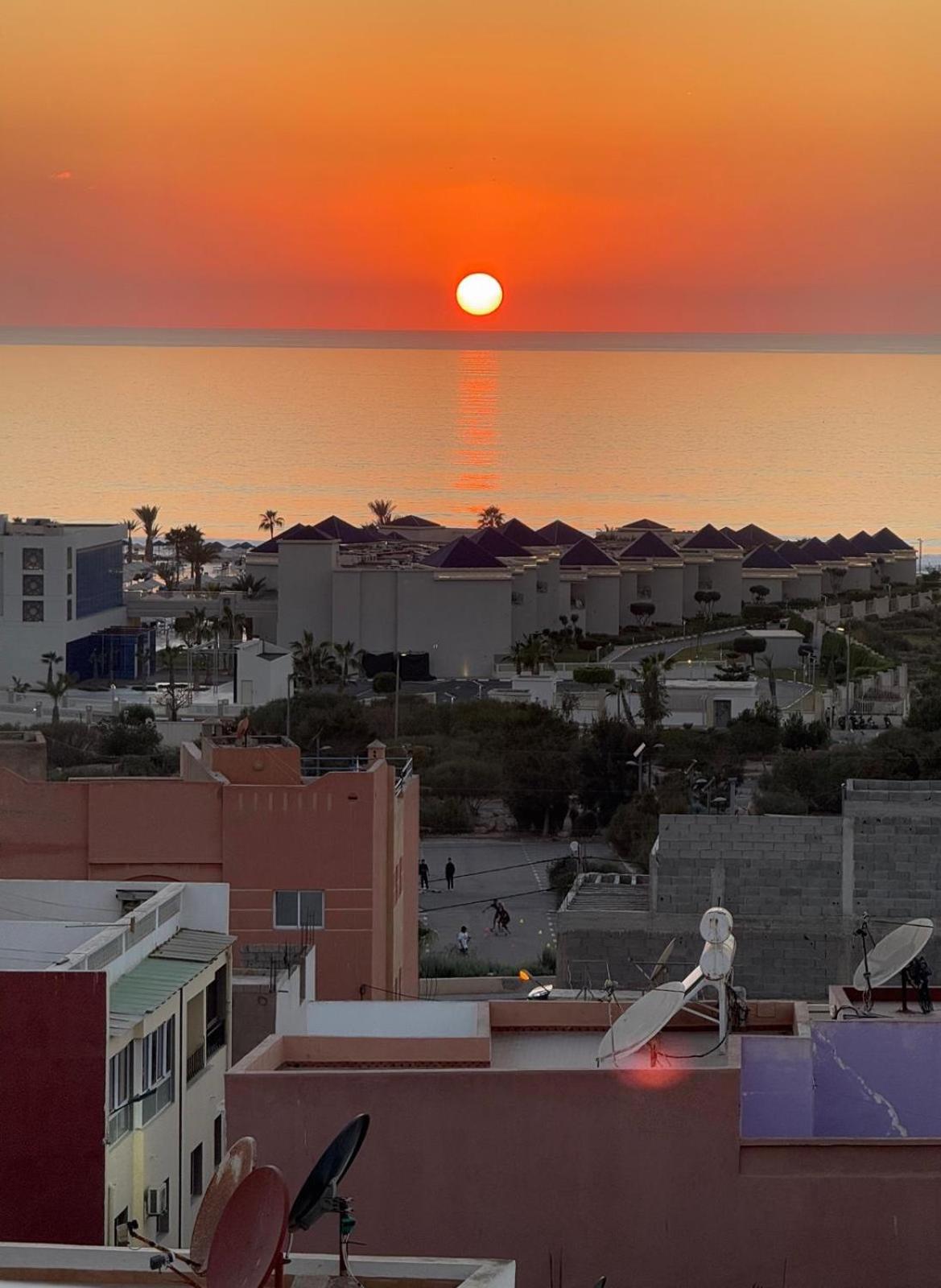 הוסטל Tamraght Playa Surf House מראה חיצוני תמונה
